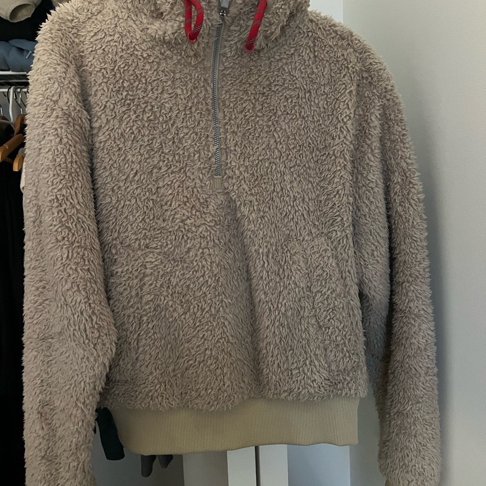 Lululemon Cozy Tan Sherpa Pullover Hoodie